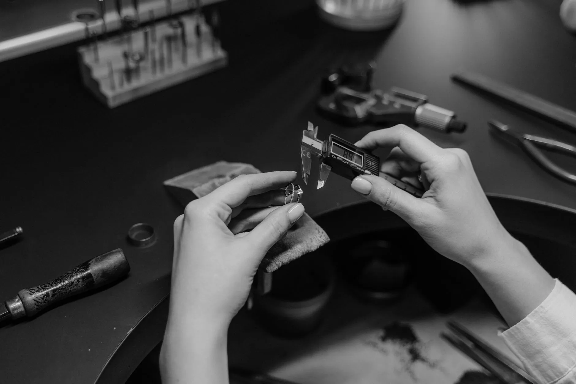 物业巡检打卡与报修派单一体化方案：芯奇科技技术优势解析